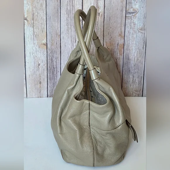 Kate Spade Shoulder Bag GUC - Picture 3 of 16